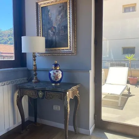 Saracen Terrace Apartment *