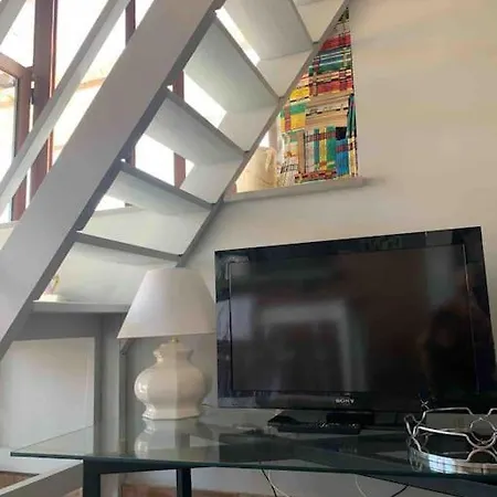 Apartment Saracen Terrace Brolo