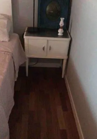 Saracen Terrace * Brolo