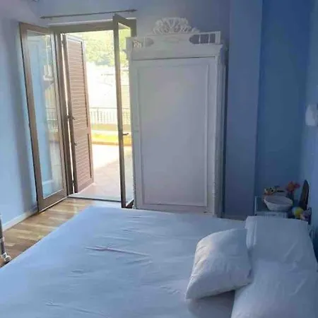 Apartment Saracen Terrace Brolo
