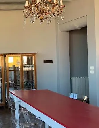 Saracen Terrace Hotel Brolo