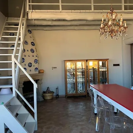 Hotel Saracen Terrace *