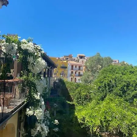 Saracen Terrace *